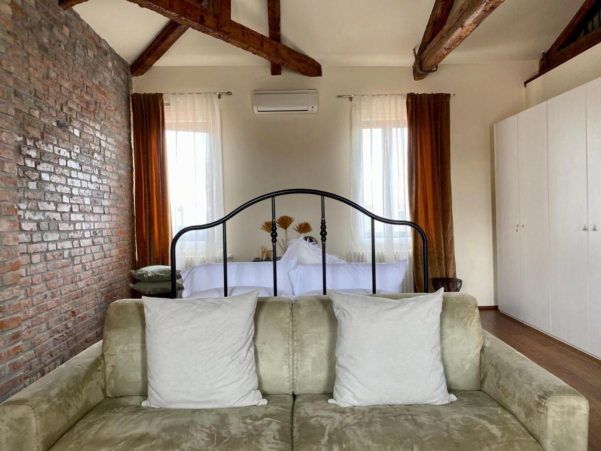 Duomo Murano Apartment With Canal View Buitenkant foto