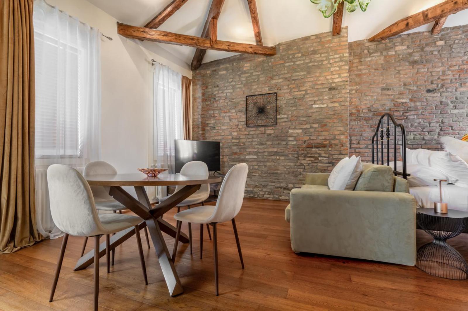 Duomo Murano Apartment With Canal View Buitenkant foto